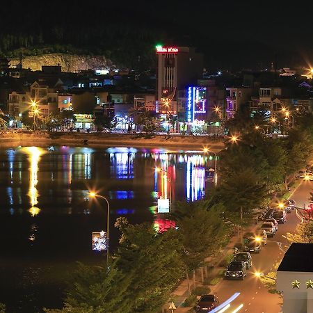 Red Hotel Quy Nhon Dış mekan fotoğraf